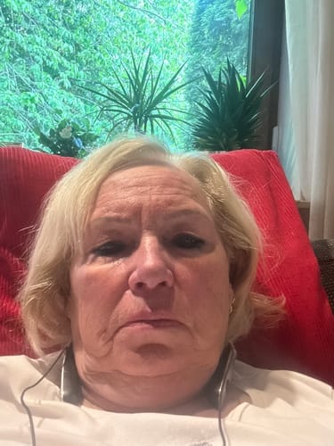Joy Brooks, verified VertiRelief customer